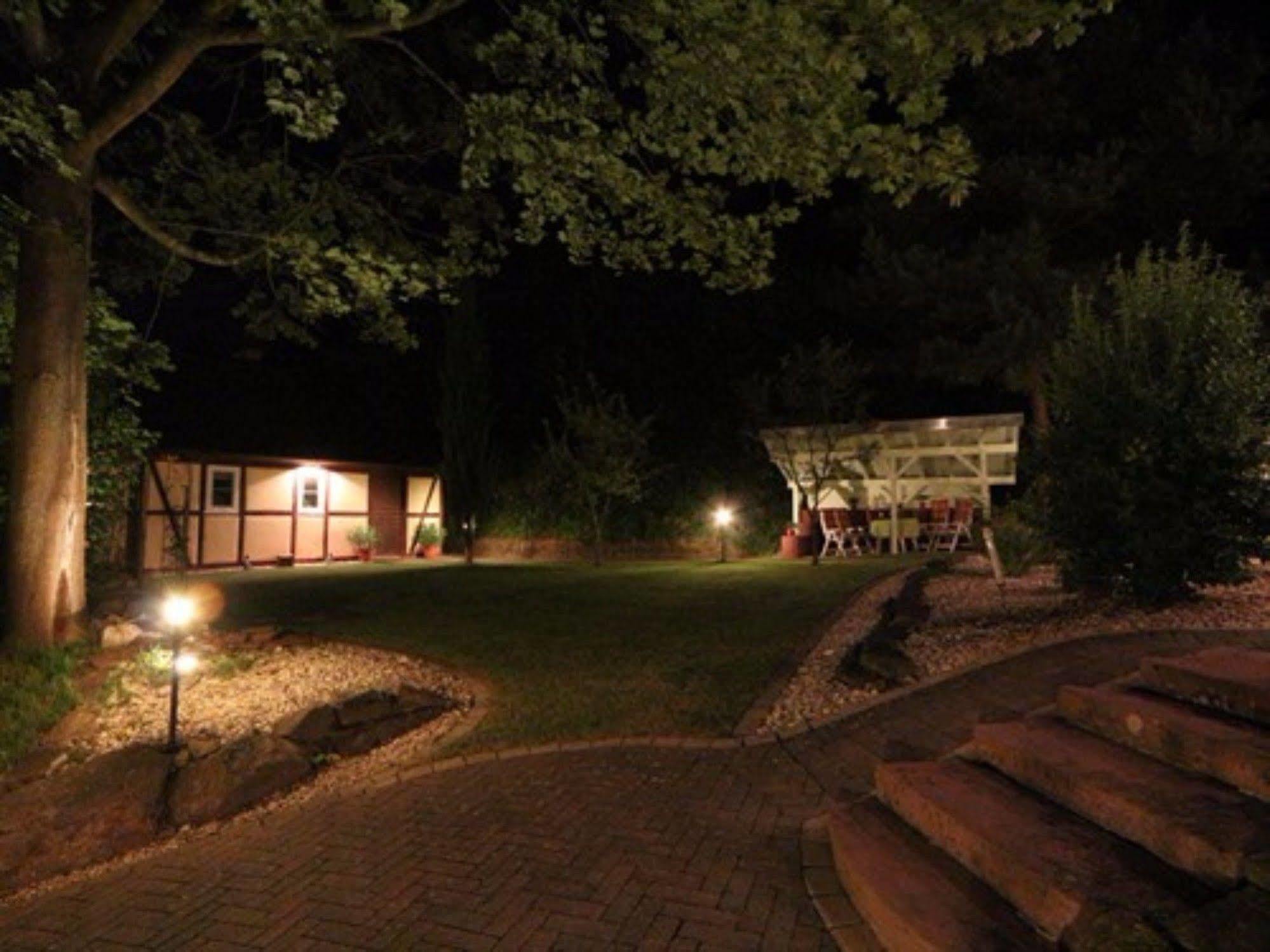 Gesindehaus Charis Villa คิพเพนไฮม์ ภายนอก รูปภาพ